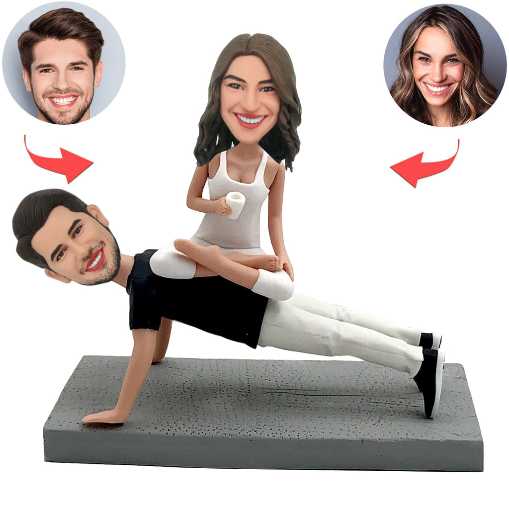 Ideas de regalos para el día de San Valentín: pareja de yoga Cabezudo personalizada