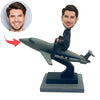 Muñeco Hombre Personalizado con Modelo de Avión