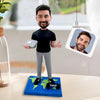 Figura cabezona personalizada con portátil y mancuerna