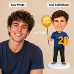Bobblehead personalizado para 20.º cumpleaños